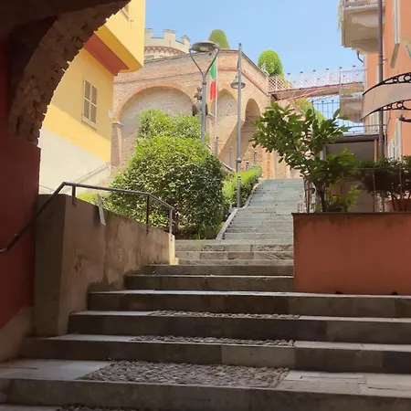Appartamento Vicolo Al Castello - Langhe E Monferrato