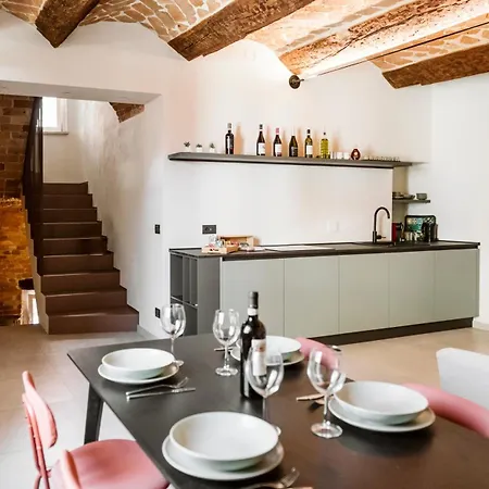 Vicolo Al Castello - Langhe E Monferrato 코스티글리올레 다스티