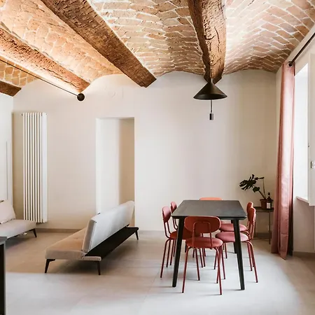 Vicolo Al Castello - Langhe E Monferrato * Costigliole d'Asti