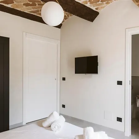 Vicolo Al Castello - Langhe E Monferrato