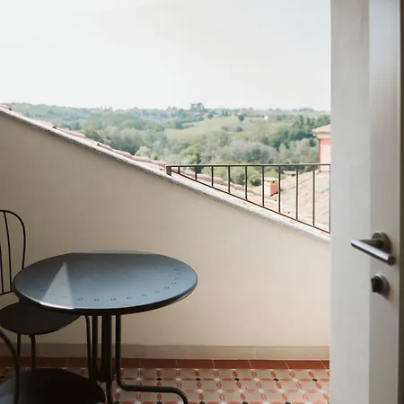 Vicolo Al Castello - Langhe E Monferrato * Costigliole d'Asti