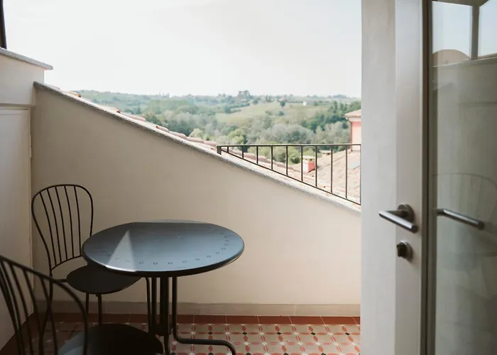 Vicolo Al Castello - Langhe E Monferrato * Costigliole d'Asti